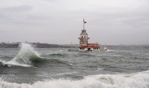 AKOM’dan İstanbul İçin Fırtına Uyarısı