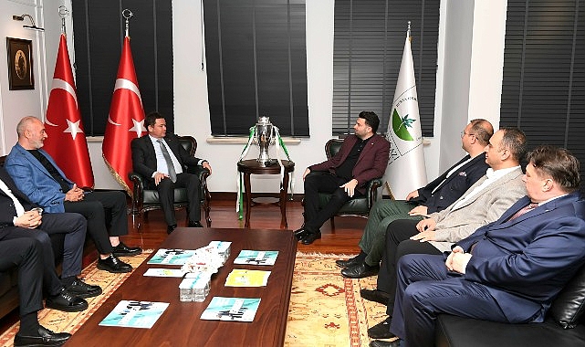 Bursaspor’un şampiyonluk kupası Osmangazi Belediyesi’nde