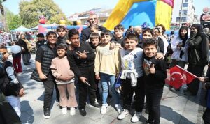 Gölcüklü Çocuklar 23 Nisan Coşkusunu Doyasıya Yaşadılar