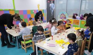 Konaklı minikler sanatla büyüyor