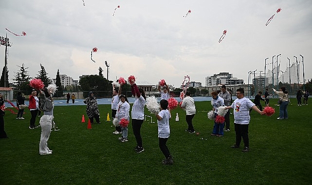 Manisa’da özel bireyler için renkli şenlik