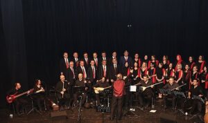 Nilüfer Türk Halk Müziği Korosu’ndan türkü şöleni