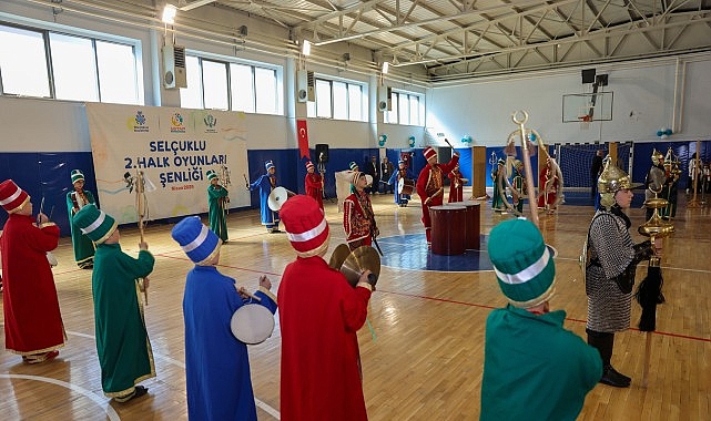 Selçuklu’da Okullar Arası 2. Halk Oyunları Şenliği Coşkuyla Gerçekleştirildi