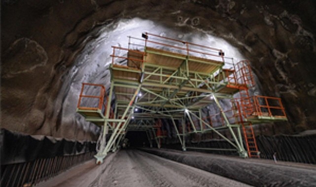 Ulaşım yatırımları son bir yılda hız kazandı