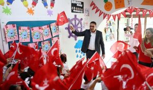 Yiğit, anaokulu öğrencilerinin 23 Nisan coşkusuna ortak oldu