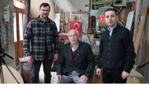 64 yıldır ahşaba hayat veriyor