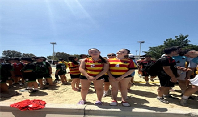 Atatürk’ün gençleri Büyükşehir’in şenliğinde buluştu