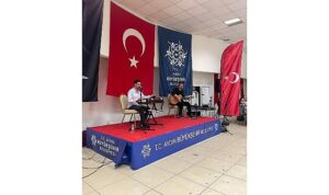 Aydınlılar Anneler Günü’nü Büyükşehir Belediyesi ile Birlikte Kutladı