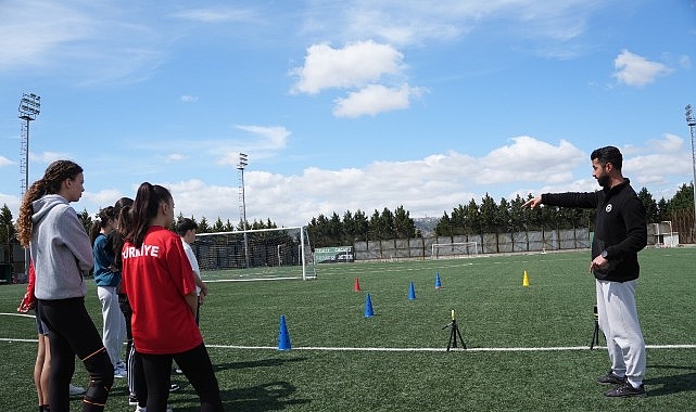 Büyükşehir’den gençlere tam destek