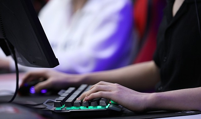 E-Sporun En İyileri Şampiyonluk İçin Yarışacak