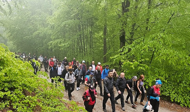 İnegöl’de 19 Mayıs Kutlamaları Doğa Yürüyüşü İle Başladı