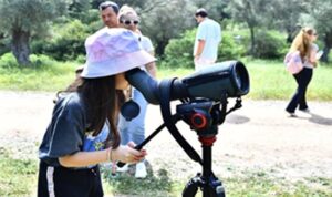 İzmirliler “Parkta Etkinlik Var” programıyla yeşille buluşuyor