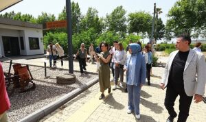 Kadın Erkek Fırsat Eşitliği Komisyonu Üyeleri Yaşam Köyünü Gezdi