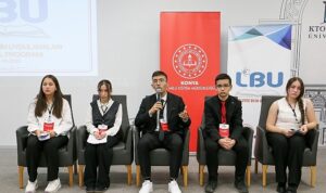 KTO Karatay’da Liselerde Bilim Uygulamaları Forumu Gerçekleşti