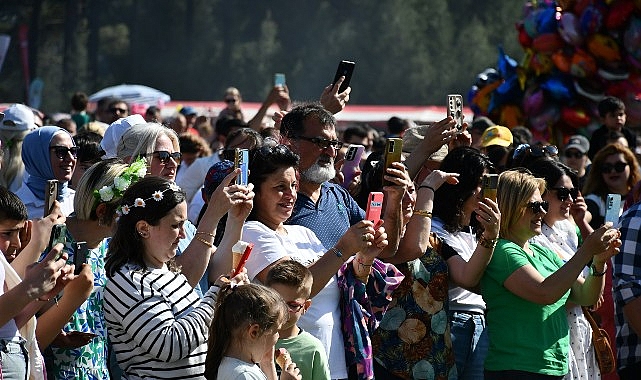 Lüleburgazlılar baharı Kent Ormanı’nda karşıladı!