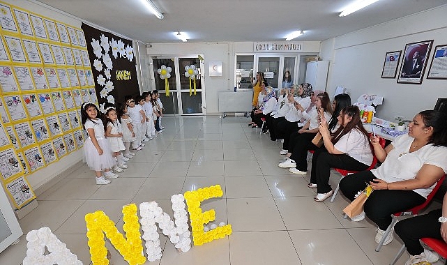 ‘Mutlu Çocuklar’dan annelere sürpriz