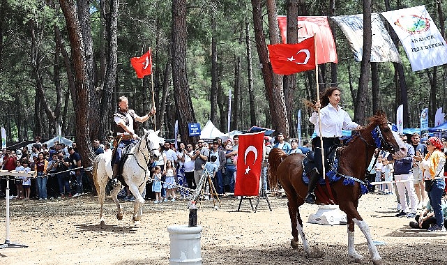 Antalyalılar 4. Uluslararası Yörük Türkmen Festivali’ne akın etti