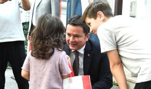 Başkan Aydın Kemerçeşme mahalle sakinleriyle kahvaltıda buluştu