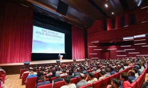 Başkan Pekyatırmacı belediye personeli ile bayramlaştı