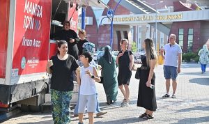 Büyükşehir, YKS Günü Öğrencilerin Yanındaydı