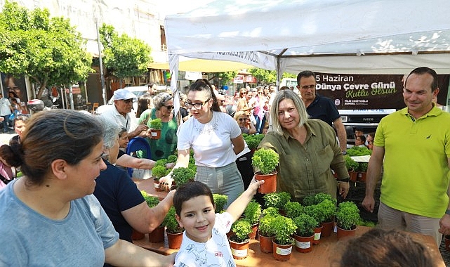 Efes Selçuk’ta Çevre Günü Çocuk Müzisyenlerin Ritmiyle Kutlandı