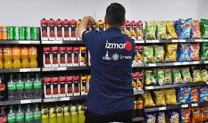 İZMAR, uygun fiyatlarıyla dar gelirliye nefes oldu