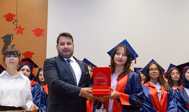 Kahramankazan’da Mezuniyet Sevinci