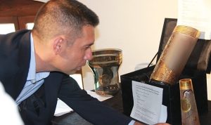 Seferihisarlı sanatçılardan Efes Selçuk’ta ‘’Cam’da Antik Ege’’ sergisi