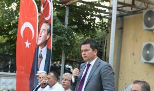 Başkan Aydın halkın dertlerini dinleyerek çözümler üretiyor