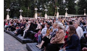 Kocaeli Şehir Tiyatroları, Dünya sahnesinde