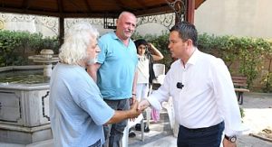 Başkan Erkan Aydın Küçükbalıklı’da vatandaşla buluştu