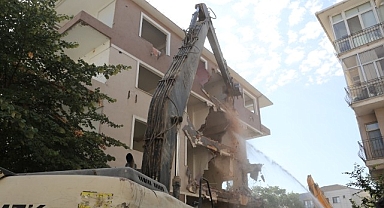 Bakırköy’de Yüksek Riskli Yapılar İçin Dönüşüm Başladı