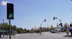 Büyükşehir, kırmızı ışıkla “Stop İsrail” dedi