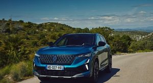 Daha İddialı, Daha Güçlü Yeni Renault Austral Türkiye’de Satışa Sunuldu