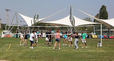 Dünya gençleri Fadıllı’da buluştu