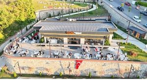 En mutlu ‘Evet’ler bu salonda yankılanıyor