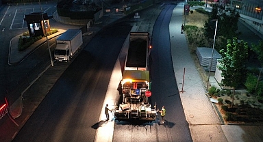 Küçükçekmece’de Asfalt Çalışmaları ile Yol Konforu Artıyor