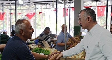 Perşembe Pazarı’nda Büyükakın’a yoğun ilgi