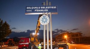 Selçuklu Belediyesi’nden şehir estetiğine katkı sağlayacak uygulama: Belediye’ye ait tüm totemler kaldırılıyor