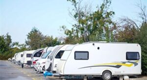 Karavancıların tercihi İnciraltı Karavan Parkı