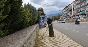 Kartepe’de Parklarda Yoğun Çalışma