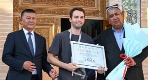 Menemen çömleğine Özbekistan’da büyük ilgi