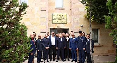 Nevşehir Şehitliğinde Gaziler Günü Anma Programı