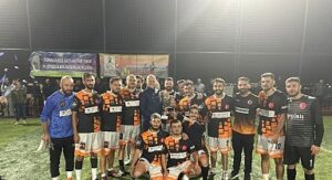 Parsan Futbol Takımı şampiyon oldu