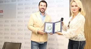 Şair Arslan, sevilen eserleriyle Kitap Fuarı’nda