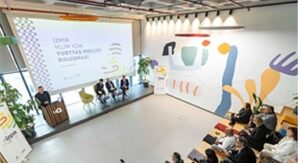 Başkan Tugay: İklim krizi ile mücadeleye herkes destek vermeli