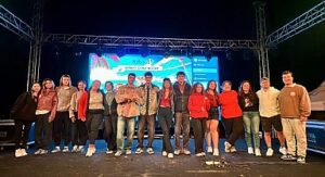 Gençler Büyükşehir’in Foça’daki kampında gönüllerince eğlendi