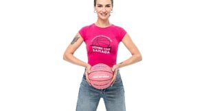 Pembe Top 12 yaşında Hava atışı Birce Akalay’da