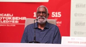 “Yazdıklarım siz okuyunca tamamlanıyor”