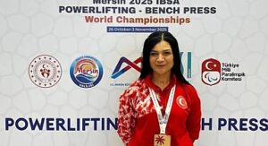 Çankaya Dünya Halter Şampiyonasına Damga Vurdu